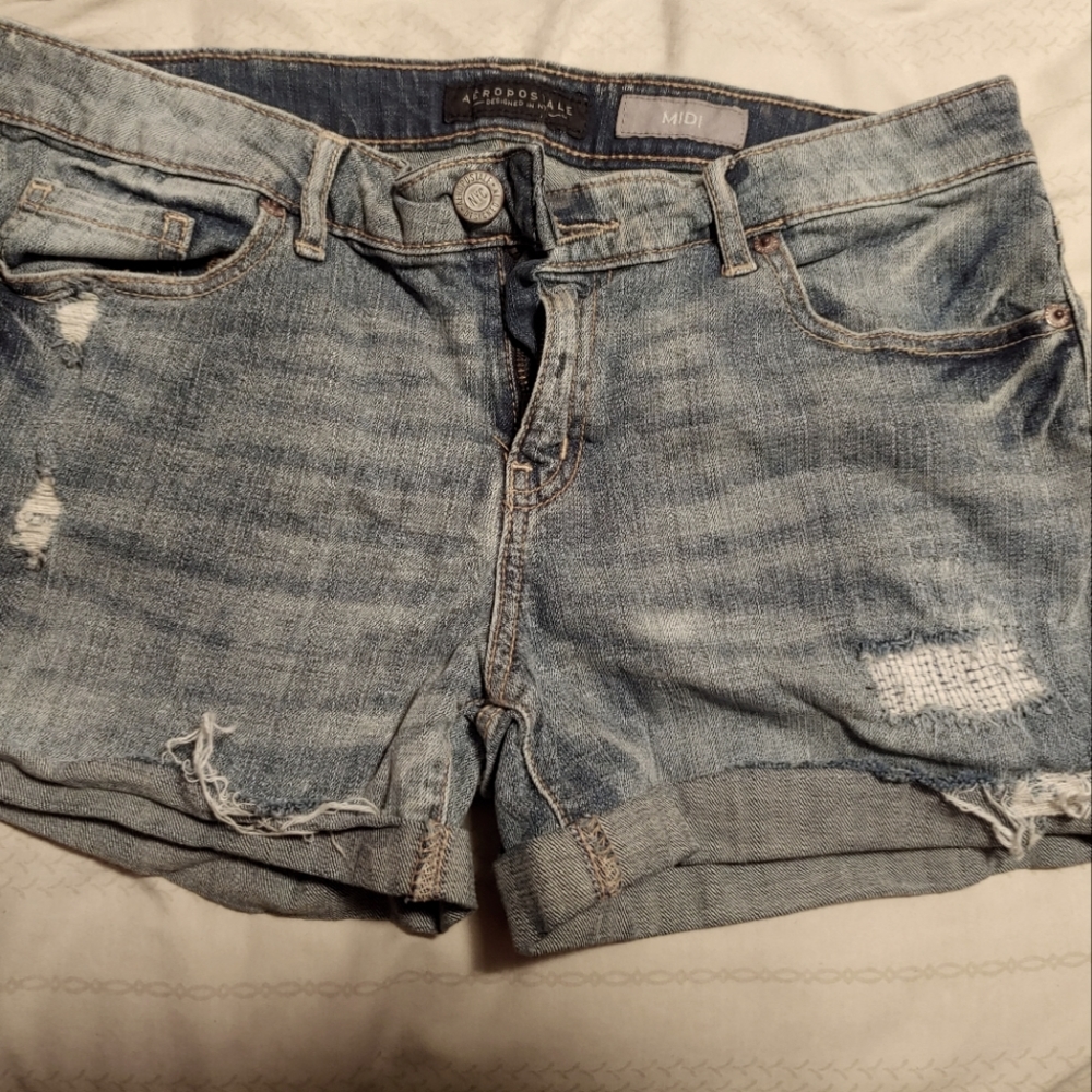Aeropostale midi shorts size 10
